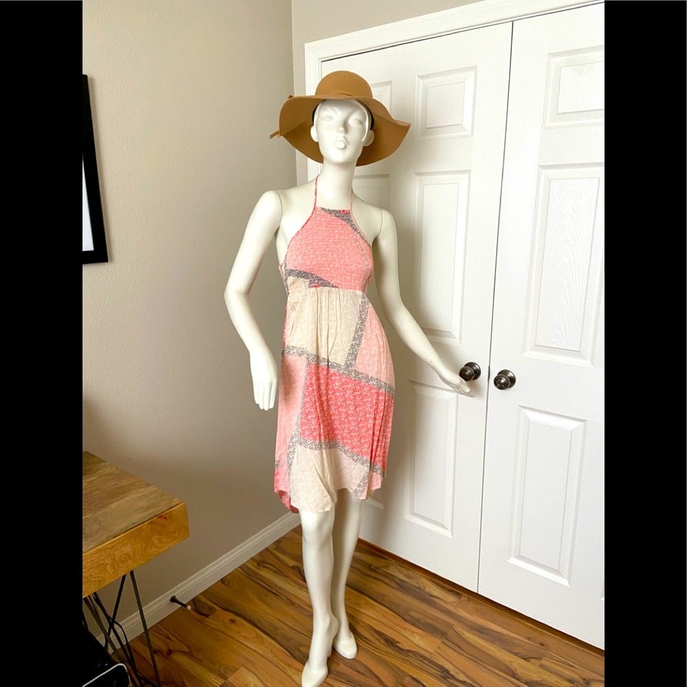 NWT! Tommy Bahama Flower Field Halter Dress. XS/2